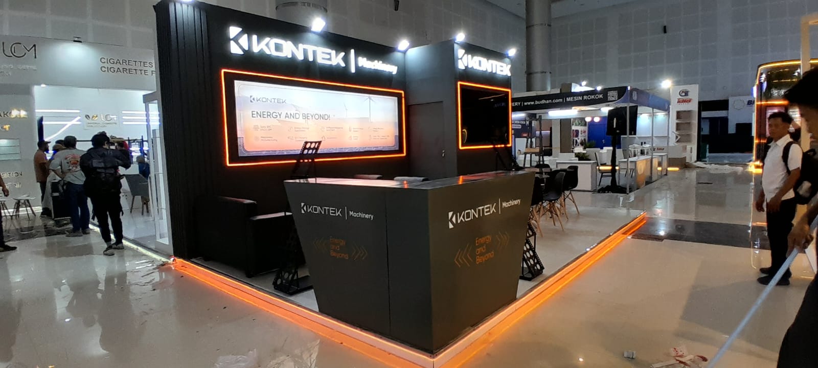 Dikey Design exhibition stand project view 33