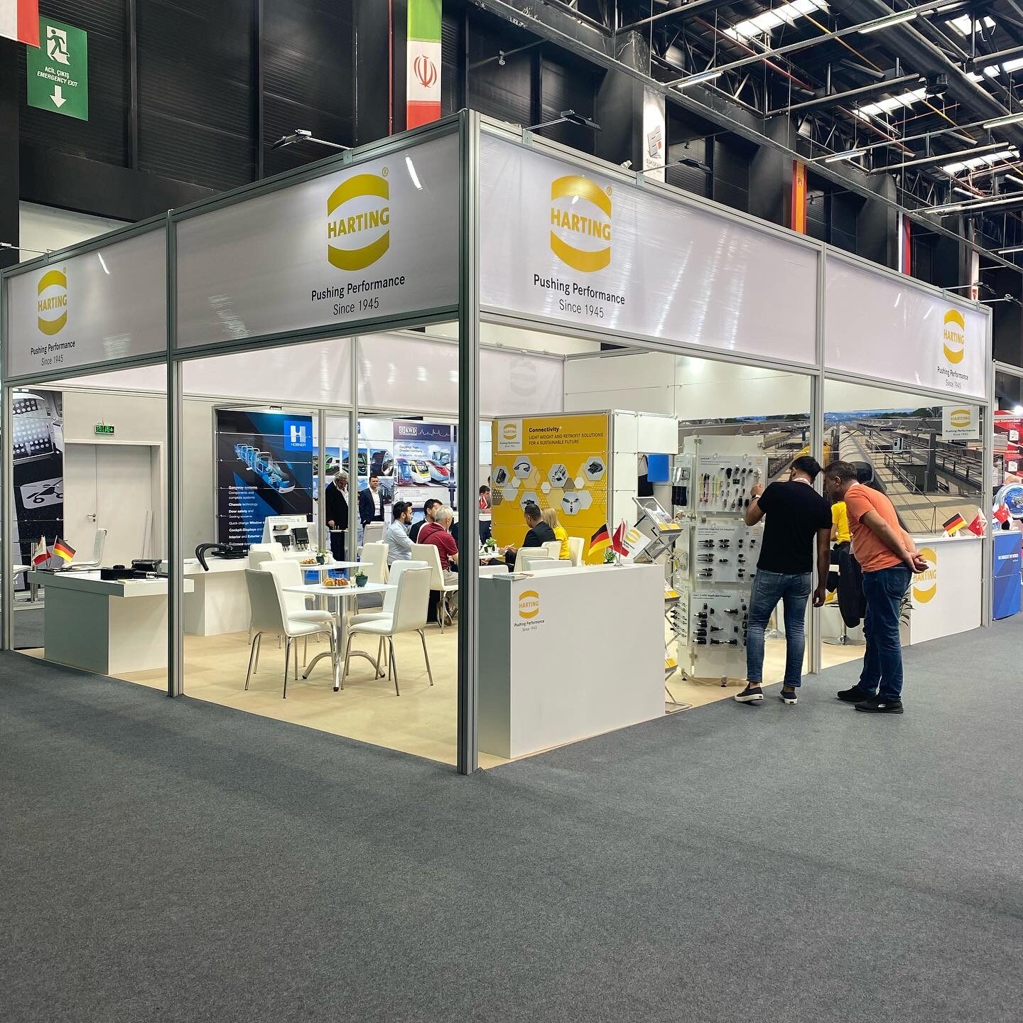 Dikey Design exhibition stand project view 52