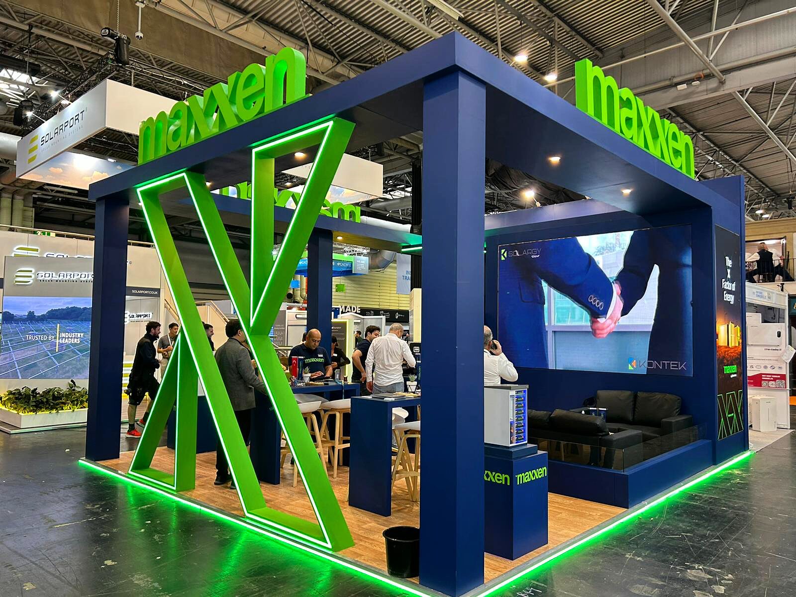 Dikey Design exhibition stand project view 113