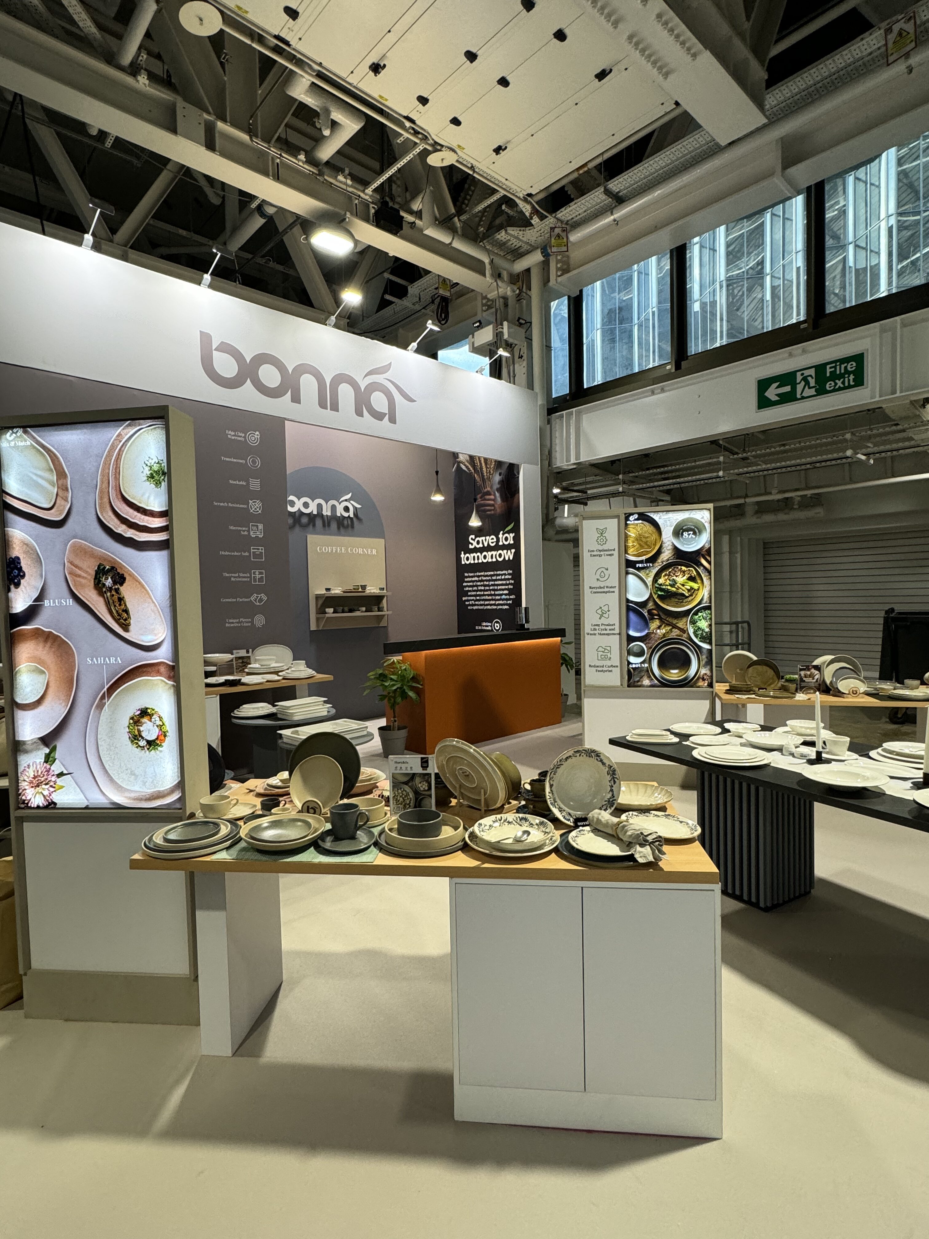 Dikey Design exhibition stand project view 146