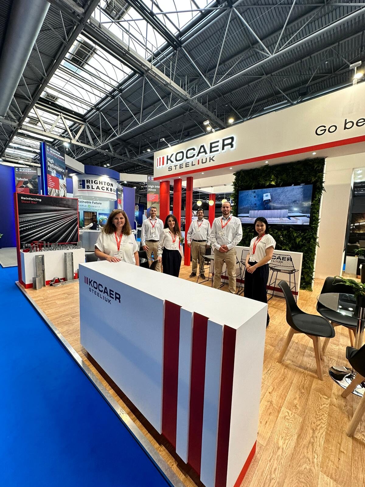 Dikey Design exhibition stand project view 87