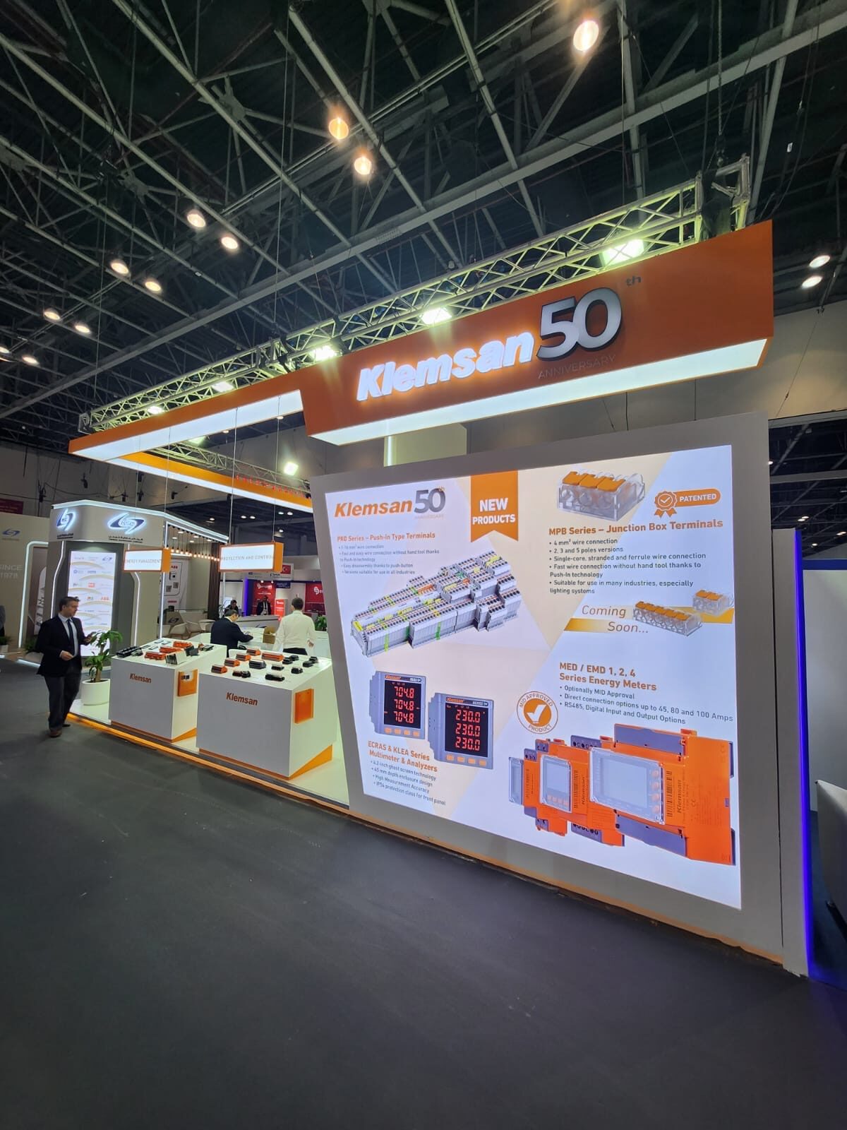 Dikey Design exhibition stand project view 110