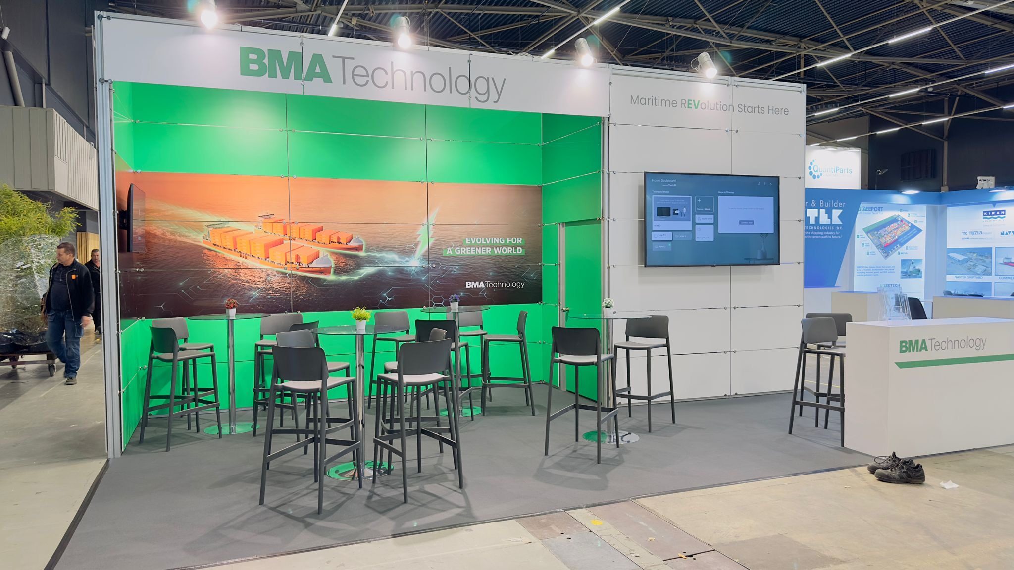 Dikey Design exhibition stand project view 112