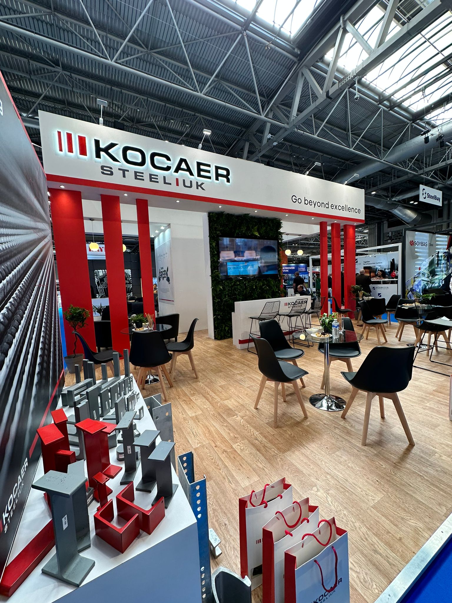 Dikey Design exhibition stand project view 134